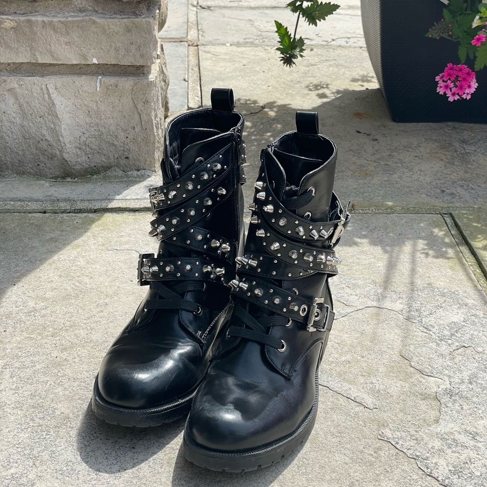 Studded Black Leather Boots (Nasty Gal)
